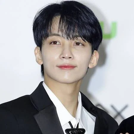 JEONGHAN（ジョンハン）