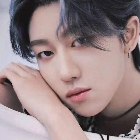 THE 8（ディエイト）