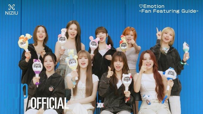 NiziU（ニジュー）