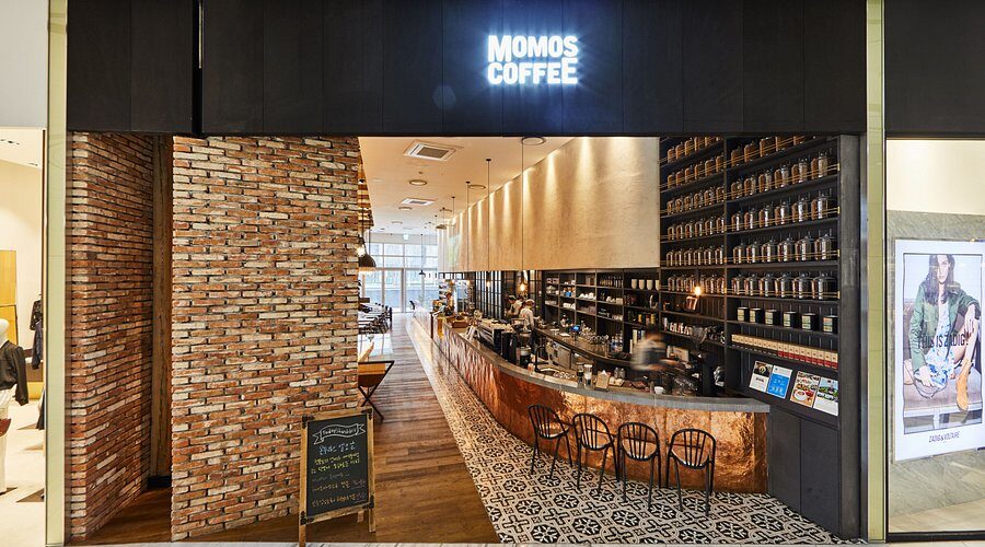 Momos Coffee