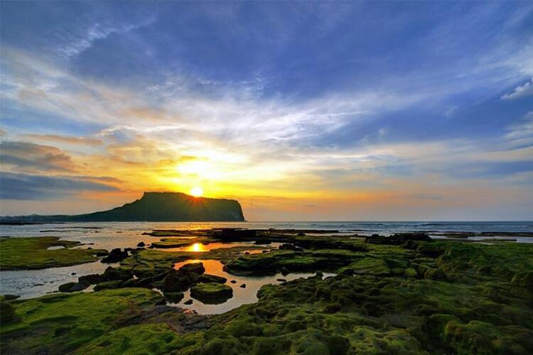 城山日出峰(ソンサンイルチュルボン)