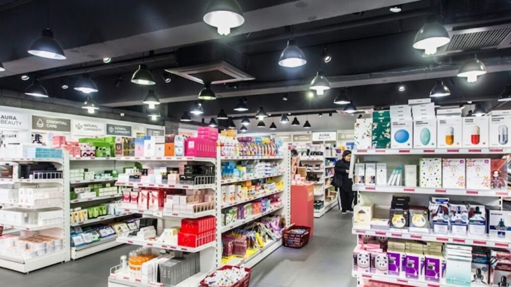 韓国 マスクショップ 店内 コスメ 売り場の様子