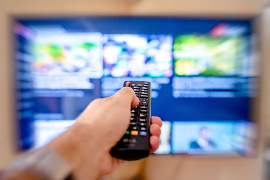 韓国ドラマ視聴に最適な動画配信サービスの比較、Netflix・U-NEXT・Hulu・Leminoの料金や独占配信作品をリビングで楽しむシーン